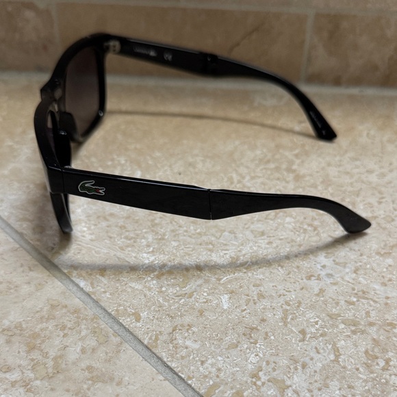 Lacoste Classic Black Sunglasses for Men - Picture 3 of 3